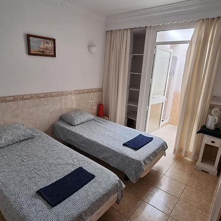 Roberto Guest House Benalmadena Luaran gambar