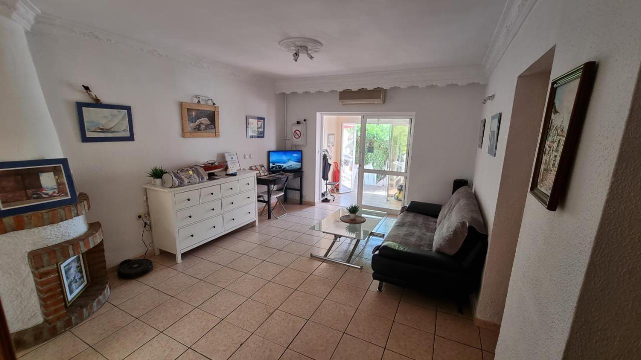 Roberto Guest House Benalmadena Luaran gambar