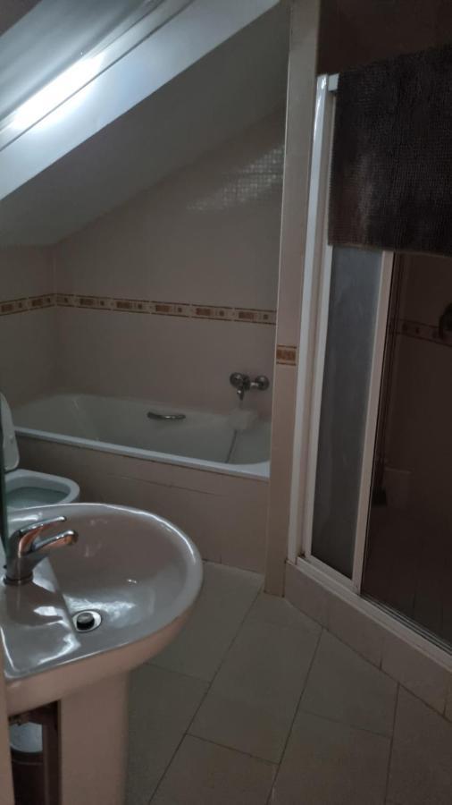 Roberto Guest House Benalmadena Luaran gambar