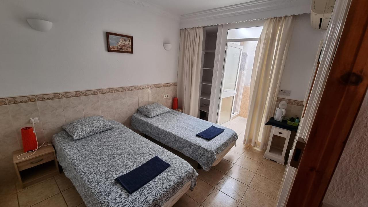 Roberto Guest House Benalmadena Luaran gambar